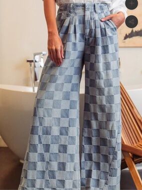 Sweet Generis High-Rise Checkered Wide-Leg Jeans - Light Blue Sz S